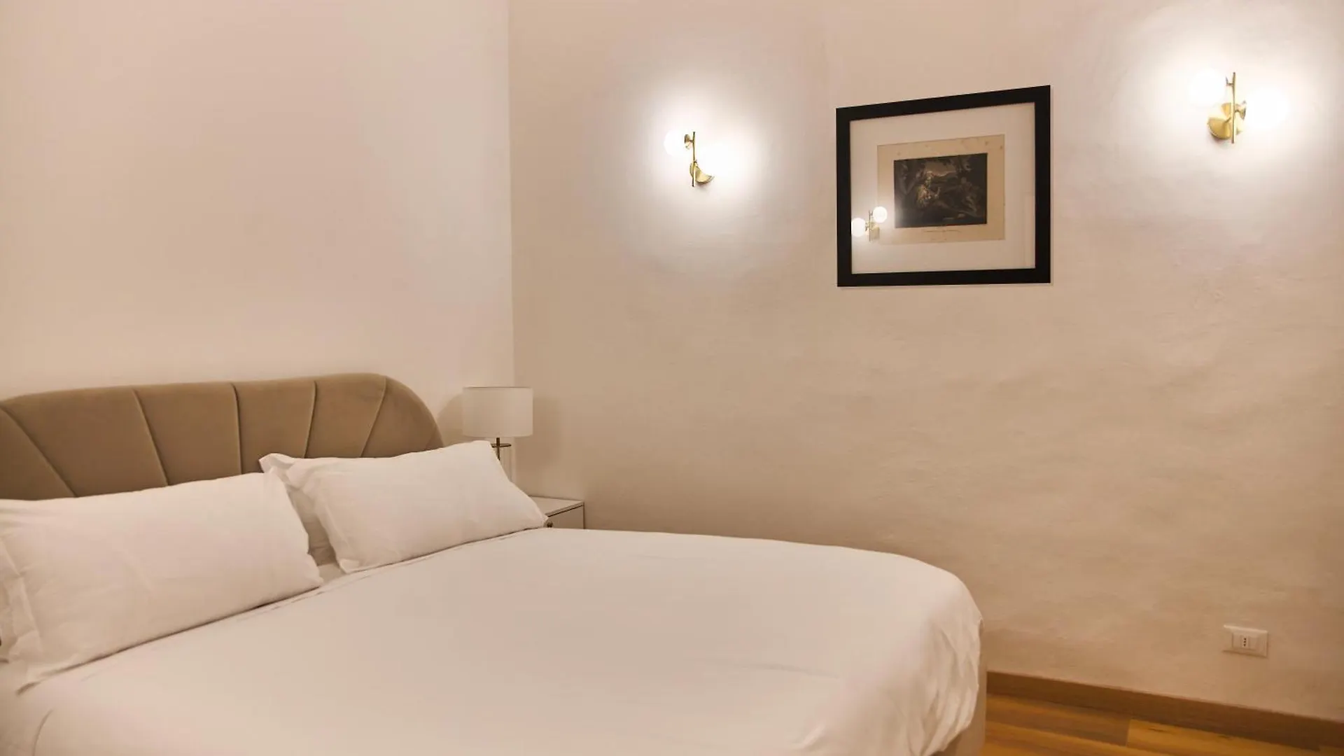 Apartment Duomo Central Suite Florence