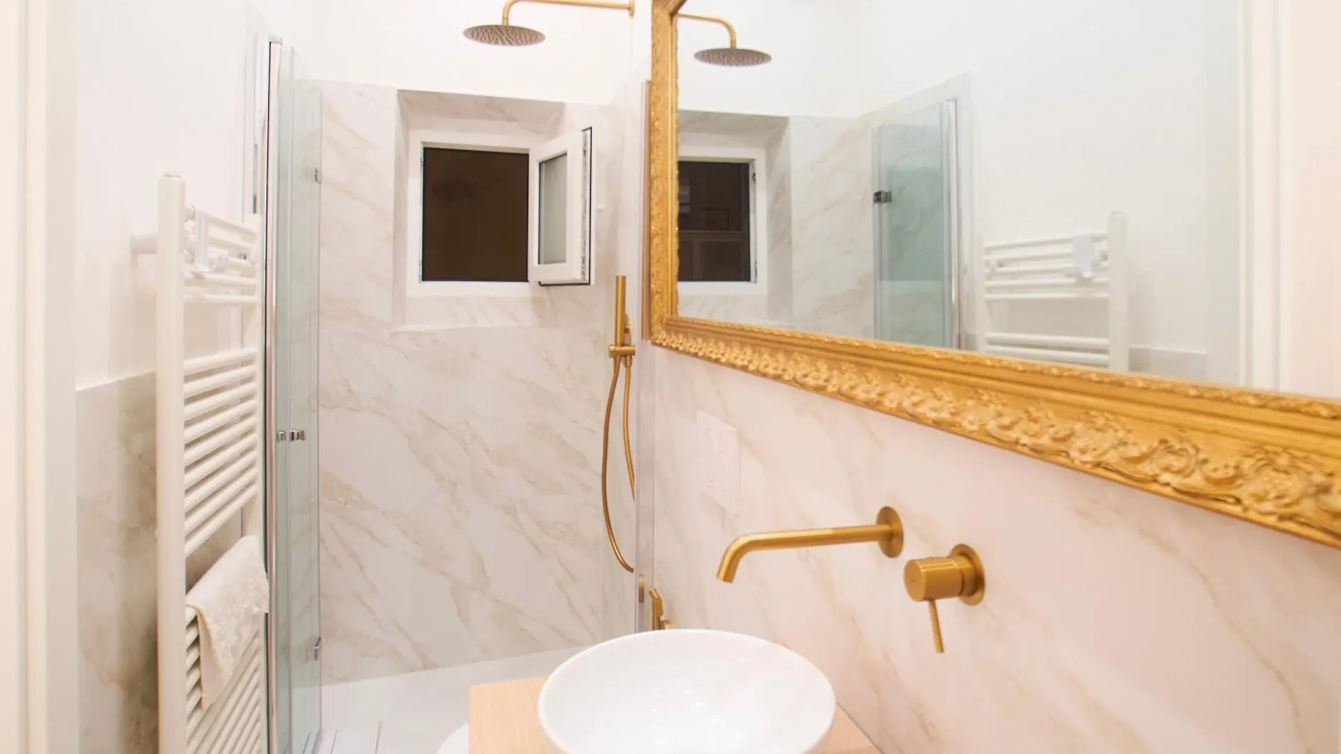 Apartment Duomo Central Suite Florence